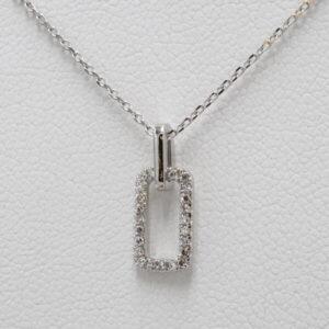 Rectangle diamond pendant in white gold