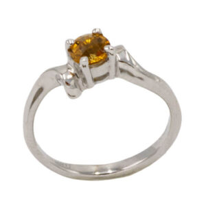 Round cut citrine ring in a white gold freeform setting
