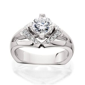 Aurum design engagement ring with a specialty 4 prong center head and natural brilliant cut diamond melee 
